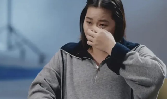 开云体育下载-外媒如何看待全红婵被网暴一事：运动员不是被公众消费的对象