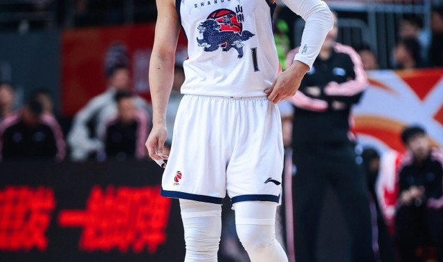 开云体育APP-鲁媒：山东明天出发广州 大外援琼斯正融入球队 高诗岩去客场会合